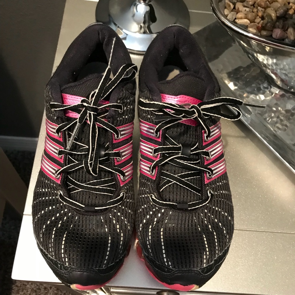 Adidas woman’s sneakers size 8